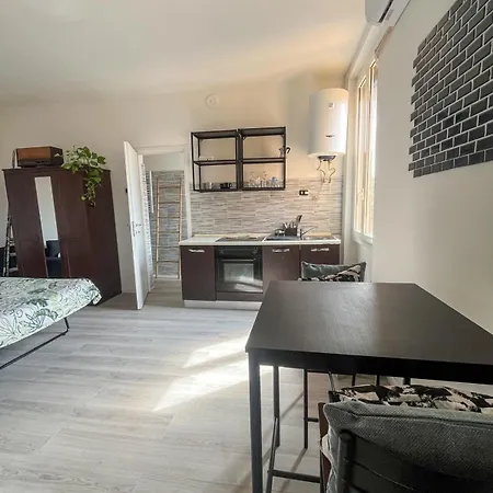 Apartament New Flat Naviglio *